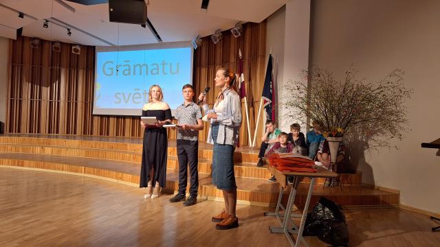 Grāmatu svētki